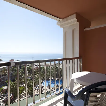 Hotel Playacapricho 4*