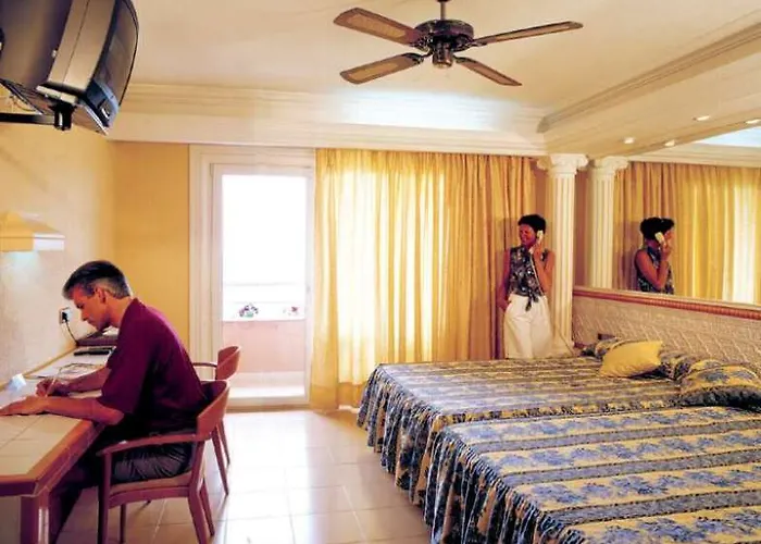 Playacapricho 4* 滨海罗克塔斯